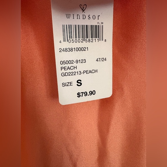 Elegant Peach Evening Gown - Picture 4 of 5